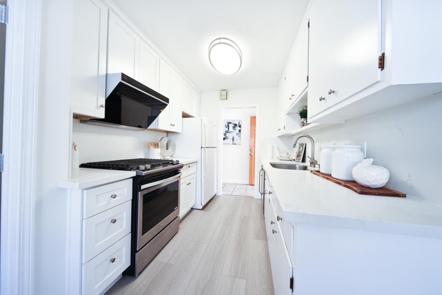 Detail Gallery Image 7 of 26 For 14344 Antone Ct, San Leandro,  CA 94578 - 3 Beds | 2 Baths