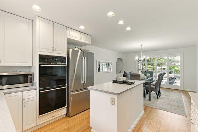 Detail Gallery Image 11 of 55 For 3642 Mcnulty Way, Redwood City,  CA 94061 - 4 Beds | 2/1 Baths