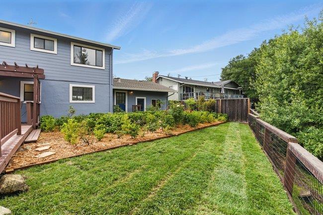 Detail Gallery Image 32 of 55 For 3642 Mcnulty Way, Redwood City,  CA 94061 - 4 Beds | 2/1 Baths