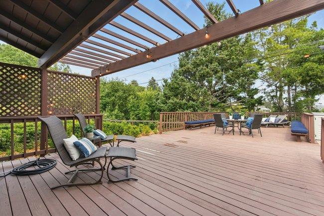 Detail Gallery Image 35 of 55 For 3642 Mcnulty Way, Redwood City,  CA 94061 - 4 Beds | 2/1 Baths