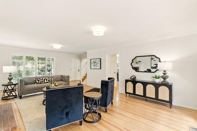 Detail Gallery Image 5 of 55 For 3642 Mcnulty Way, Redwood City,  CA 94061 - 4 Beds | 2/1 Baths