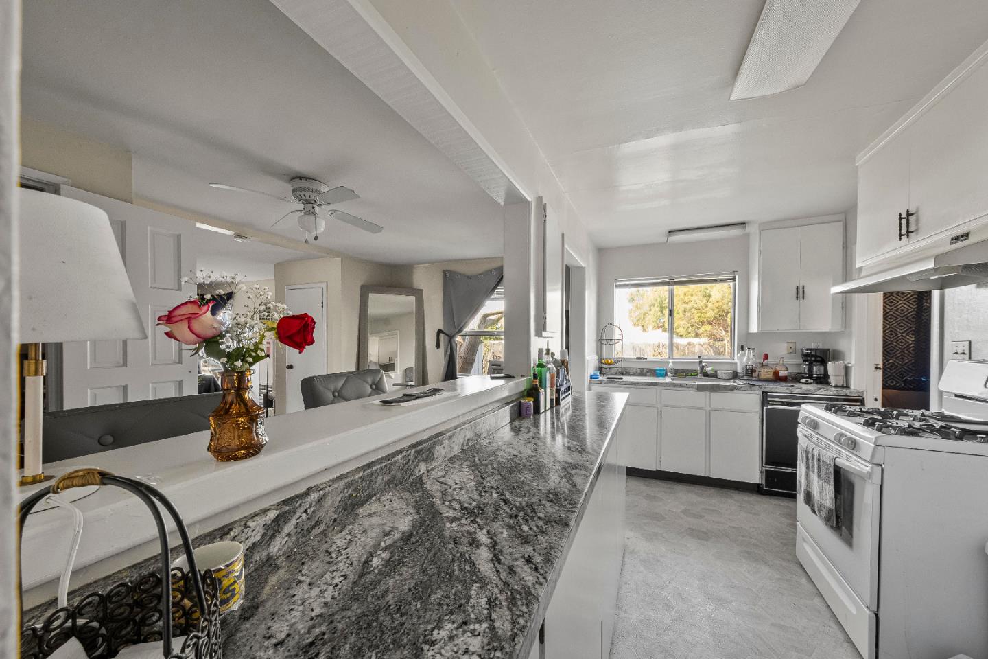 Detail Gallery Image 27 of 49 For 584-585 Monterey Rd, Morgan Hill,  CA 95037 - 5 Beds | 2 Baths