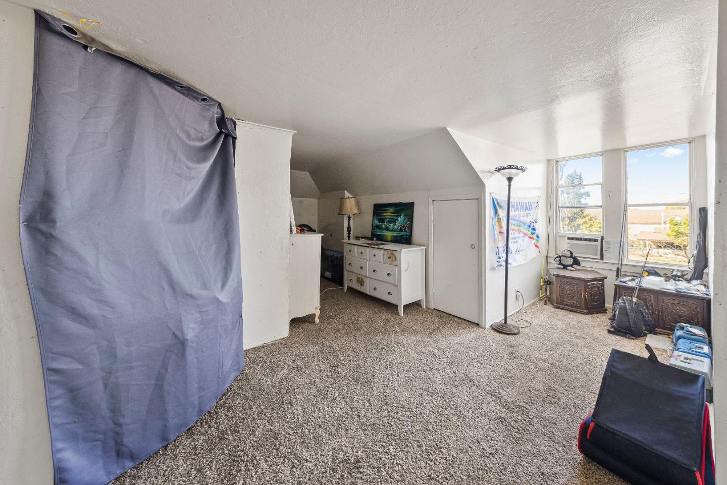 Detail Gallery Image 46 of 49 For 584-585 Monterey Rd, Morgan Hill,  CA 95037 - 5 Beds | 2 Baths