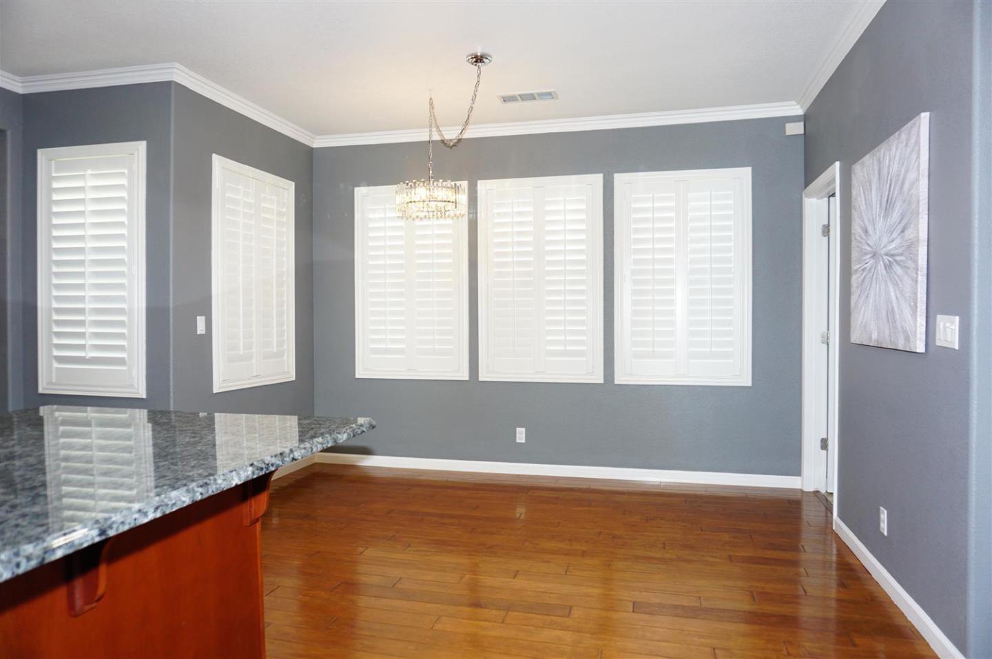 Detail Gallery Image 25 of 53 For 334 Honeybell St, Los Banos,  CA 93635 - 4 Beds | 3 Baths