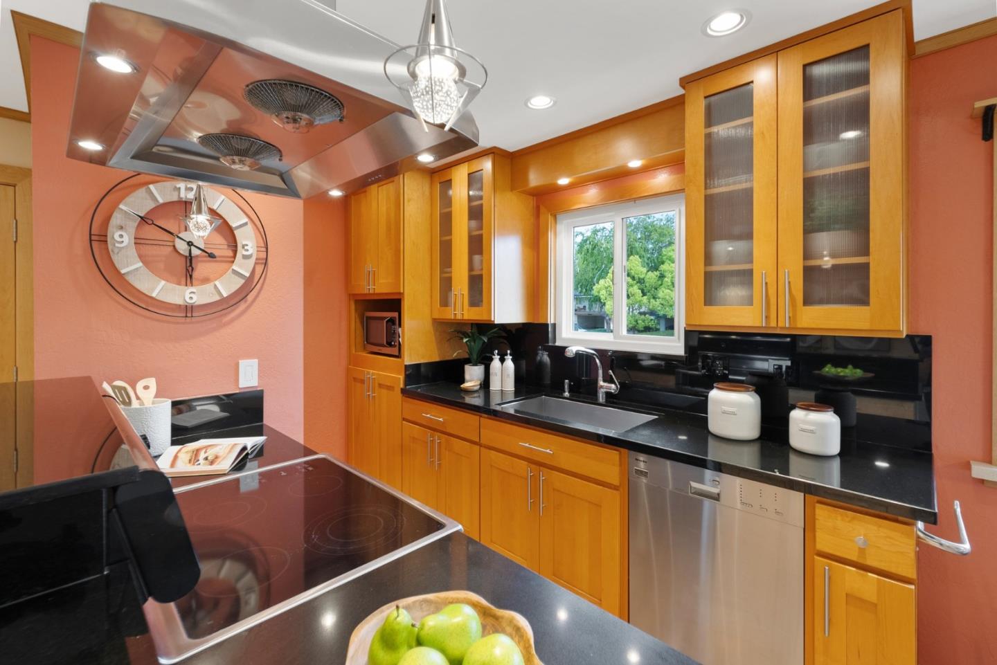Detail Gallery Image 13 of 41 For 314 N 3rd St #4,  Campbell,  CA 95008 - 2 Beds | 1 Baths
