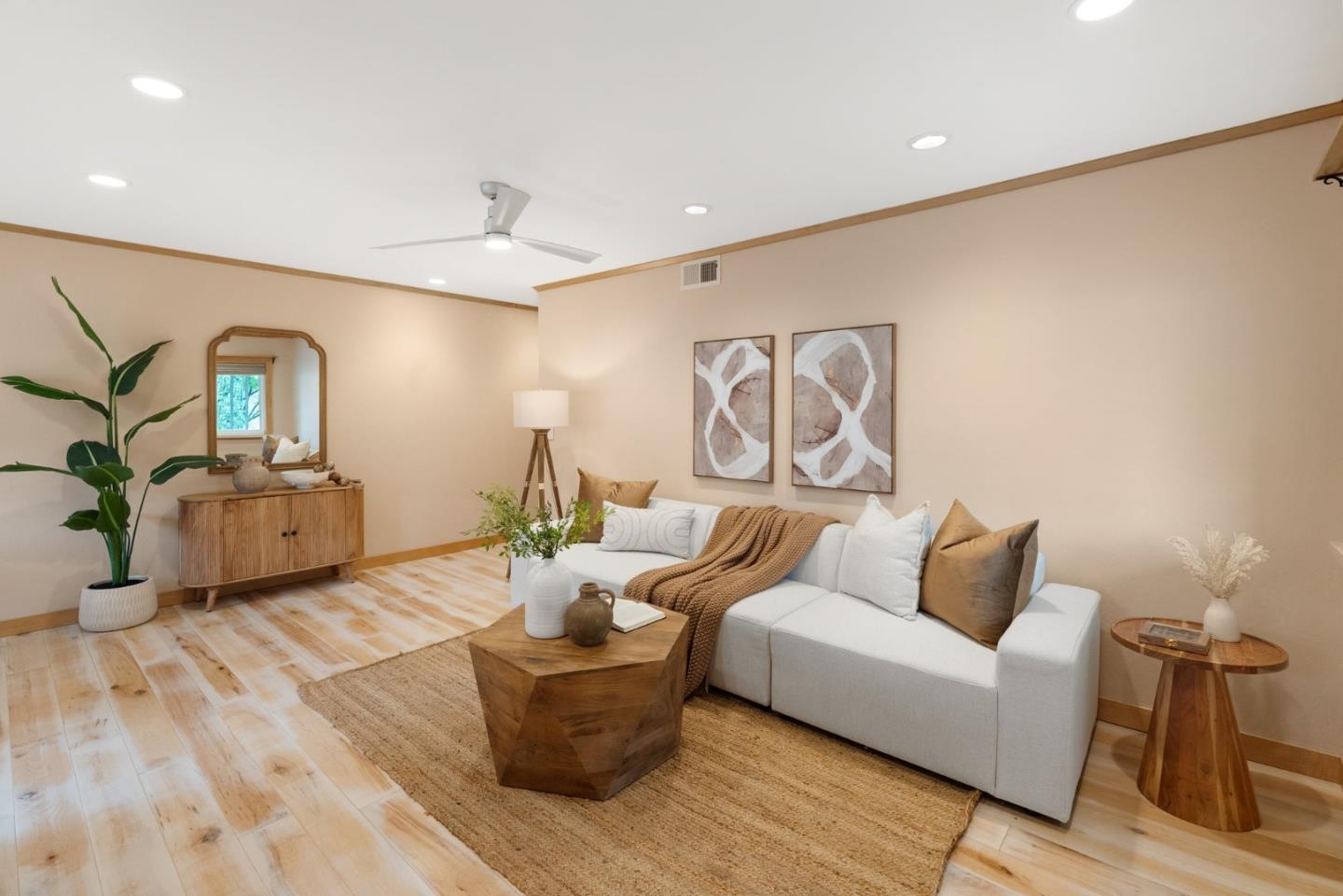 Detail Gallery Image 4 of 41 For 314 N 3rd St #4,  Campbell,  CA 95008 - 2 Beds | 1 Baths