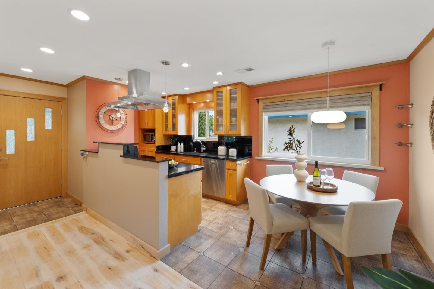 Detail Gallery Image 6 of 41 For 314 N 3rd St #4,  Campbell,  CA 95008 - 2 Beds | 1 Baths