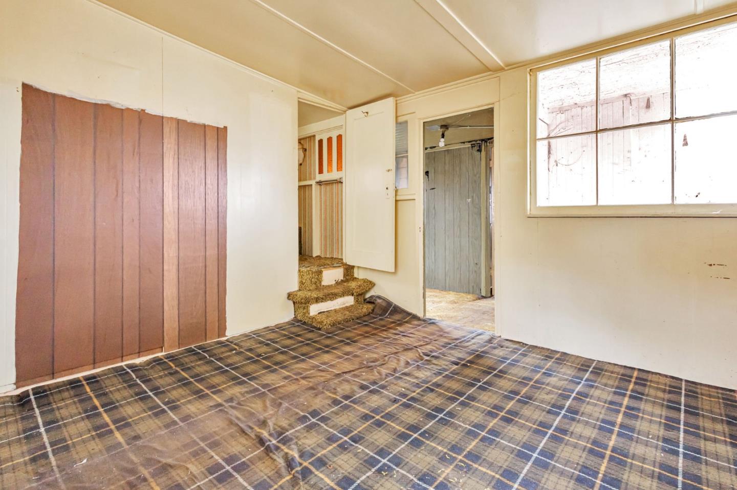 Detail Gallery Image 17 of 35 For 658 Lisbon St, San Francisco,  CA 94112 - 2 Beds | 1 Baths