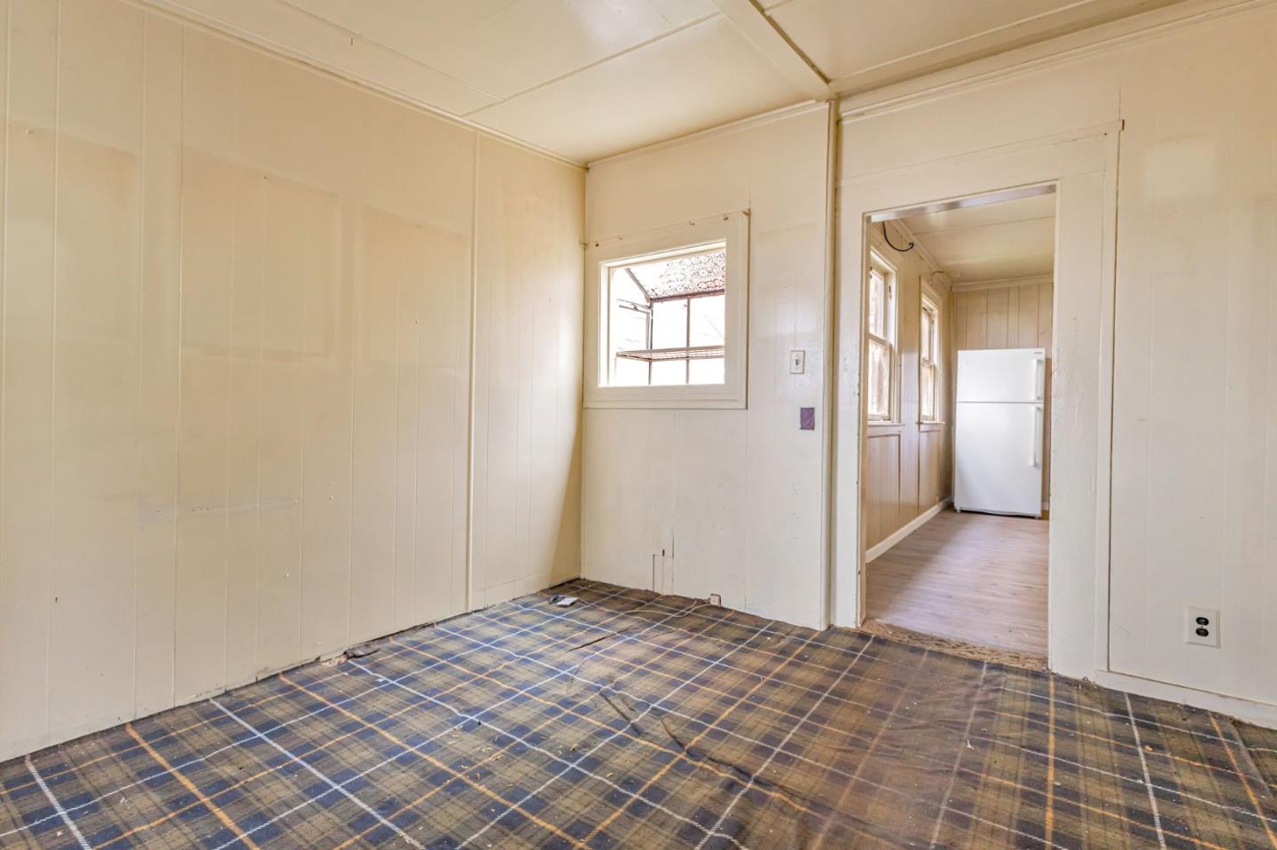 Detail Gallery Image 19 of 35 For 658 Lisbon St, San Francisco,  CA 94112 - 2 Beds | 1 Baths