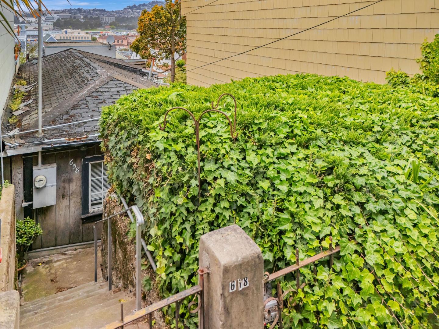 Detail Gallery Image 29 of 35 For 658 Lisbon St, San Francisco,  CA 94112 - 2 Beds | 1 Baths