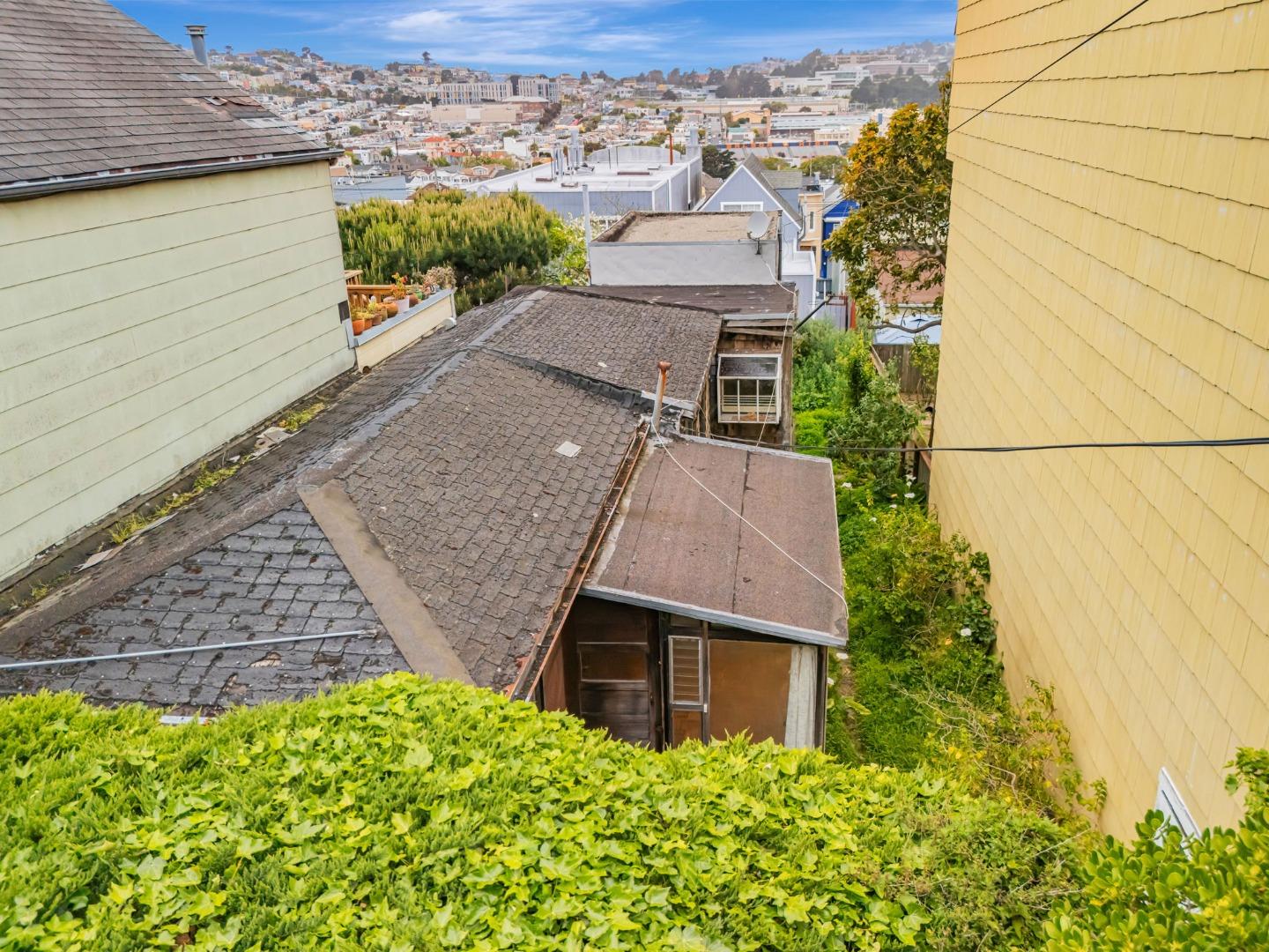 Detail Gallery Image 30 of 35 For 658 Lisbon St, San Francisco,  CA 94112 - 2 Beds | 1 Baths