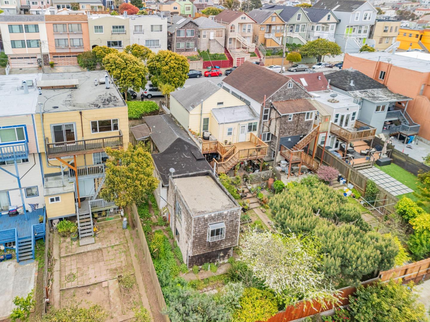 Detail Gallery Image 33 of 35 For 658 Lisbon St, San Francisco,  CA 94112 - 2 Beds | 1 Baths