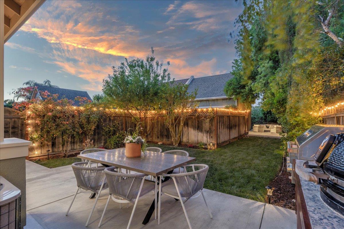 Detail Gallery Image 36 of 53 For 982 Morse St, San Jose,  CA 95126 - 4 Beds | 3 Baths