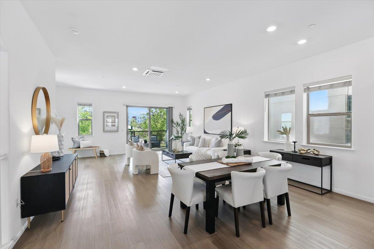 Detail Gallery Image 11 of 71 For 5838 Flash Ln, San Jose,  CA 95119 - 4 Beds | 3/1 Baths