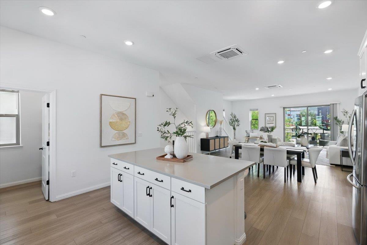 Detail Gallery Image 13 of 71 For 5838 Flash Ln, San Jose,  CA 95119 - 4 Beds | 3/1 Baths