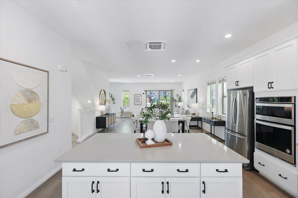 Detail Gallery Image 14 of 71 For 5838 Flash Ln, San Jose,  CA 95119 - 4 Beds | 3/1 Baths