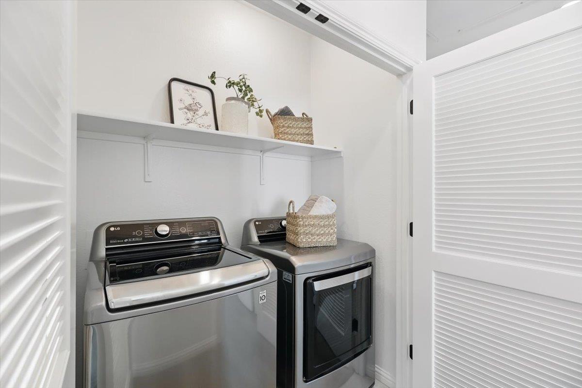 Detail Gallery Image 39 of 71 For 5838 Flash Ln, San Jose,  CA 95119 - 4 Beds | 3/1 Baths
