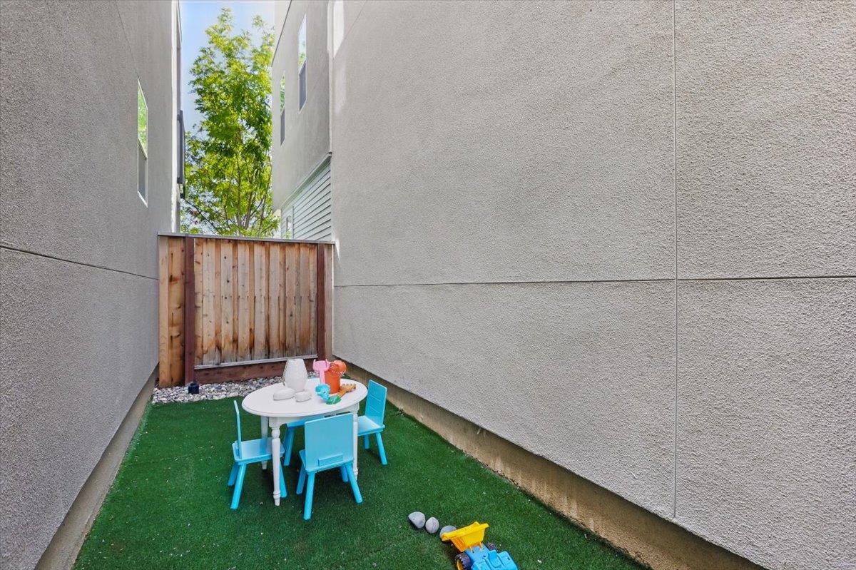 Detail Gallery Image 43 of 71 For 5838 Flash Ln, San Jose,  CA 95119 - 4 Beds | 3/1 Baths