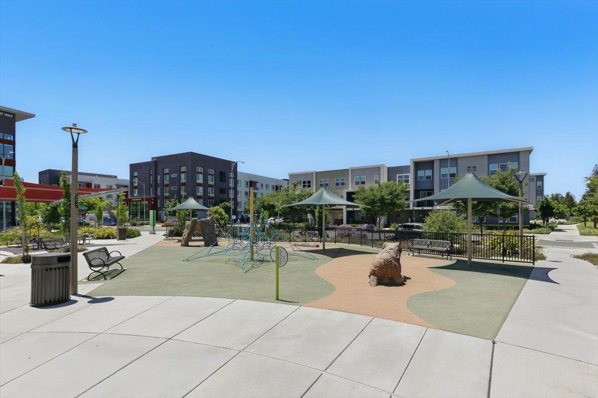 Detail Gallery Image 46 of 71 For 5838 Flash Ln, San Jose,  CA 95119 - 4 Beds | 3/1 Baths