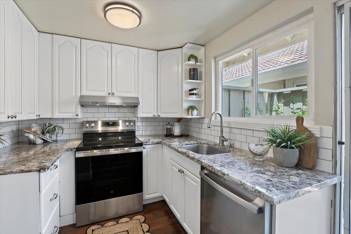 Detail Gallery Image 7 of 22 For 266 Truckee Ln, San Jose,  CA 95136 - 2 Beds | 2 Baths