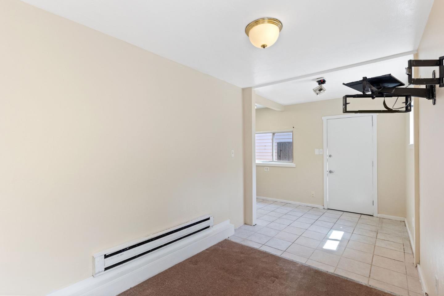Detail Gallery Image 17 of 57 For 1239 Brunswick St, Daly City,  CA 94014 - 4 Beds | 2 Baths