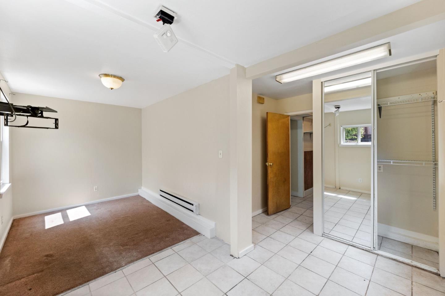 Detail Gallery Image 20 of 57 For 1239 Brunswick St, Daly City,  CA 94014 - 4 Beds | 2 Baths
