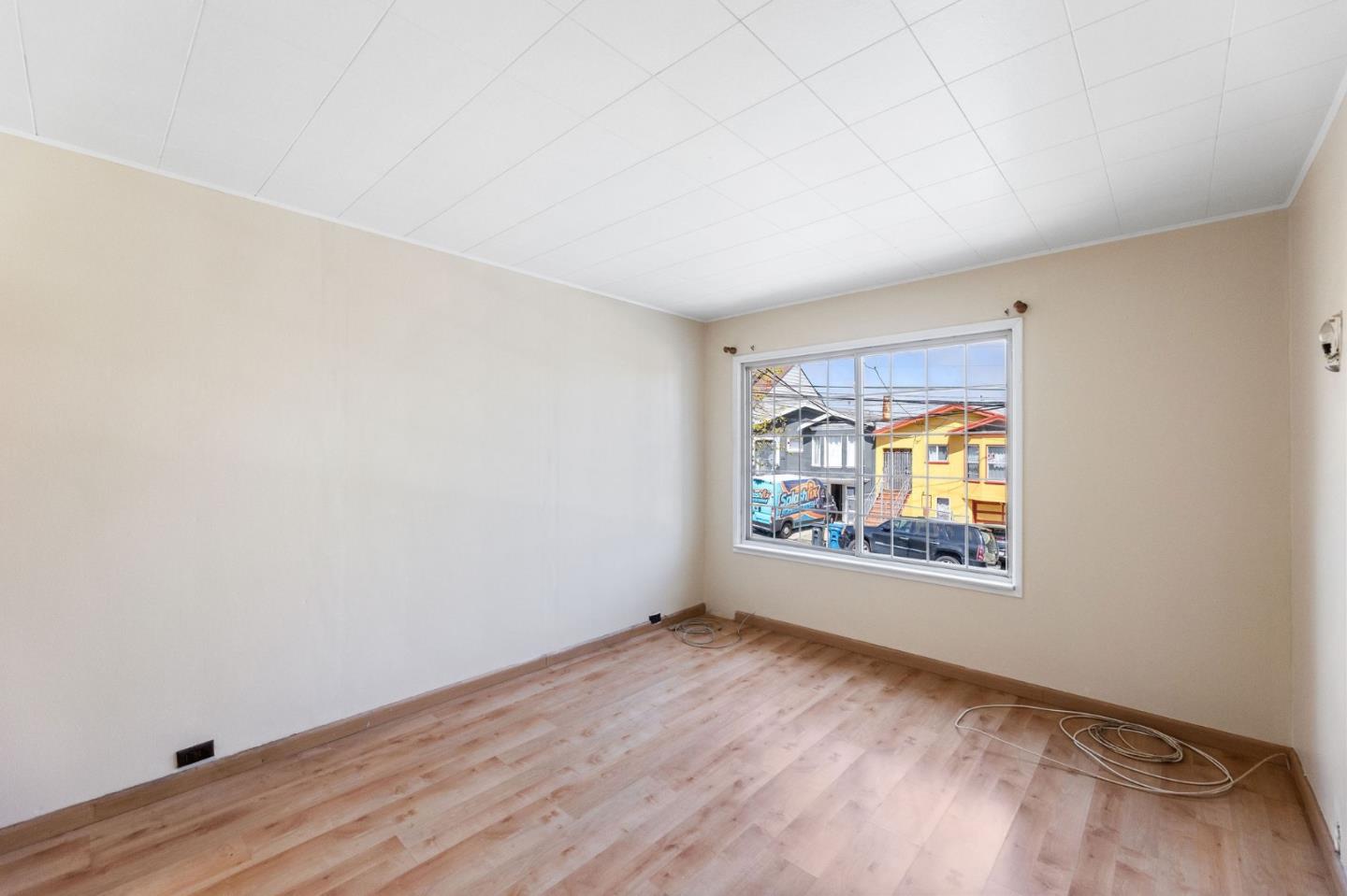 Detail Gallery Image 29 of 57 For 1239 Brunswick St, Daly City,  CA 94014 - 4 Beds | 2 Baths