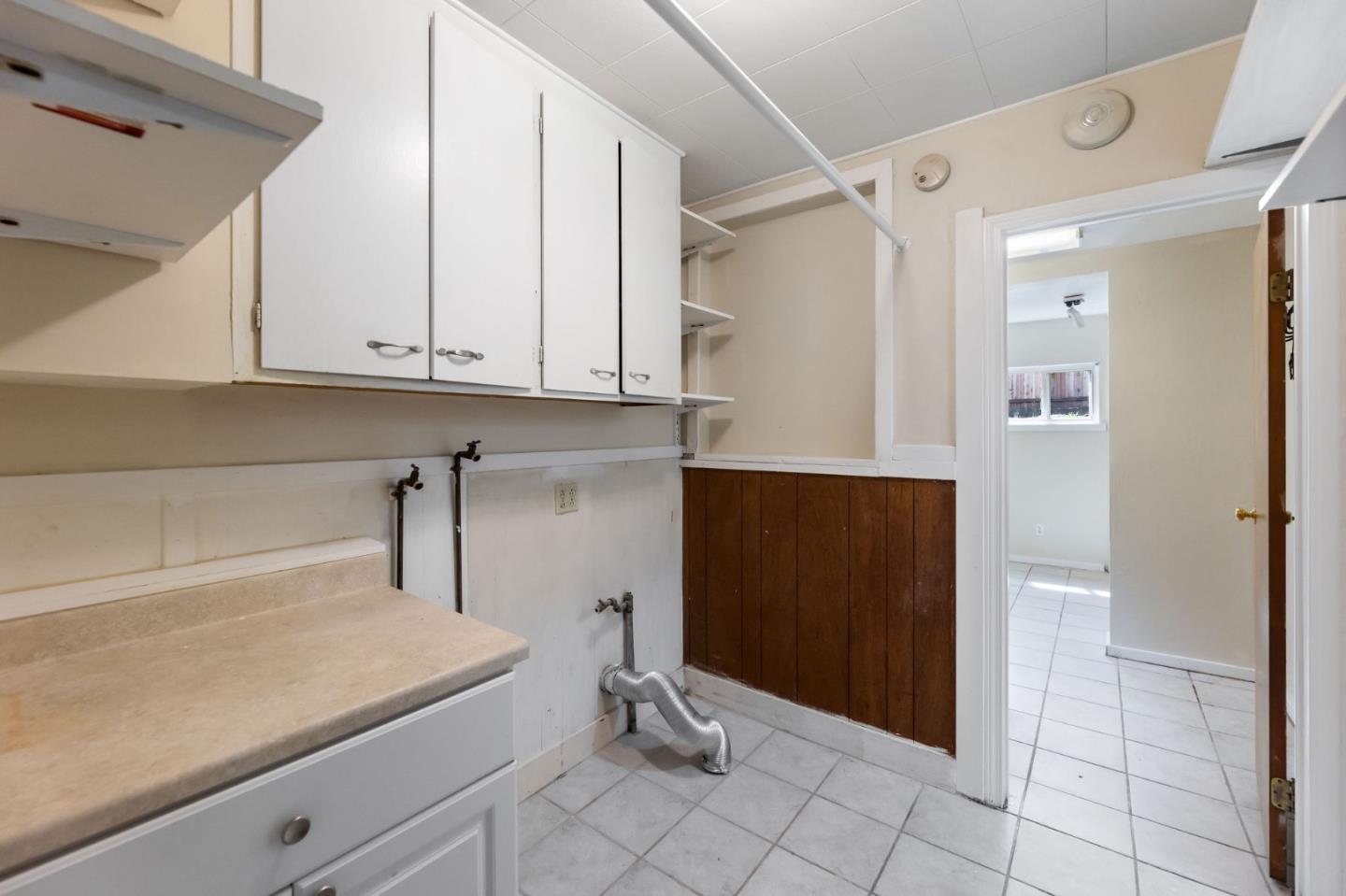 Detail Gallery Image 37 of 57 For 1239 Brunswick St, Daly City,  CA 94014 - 4 Beds | 2 Baths