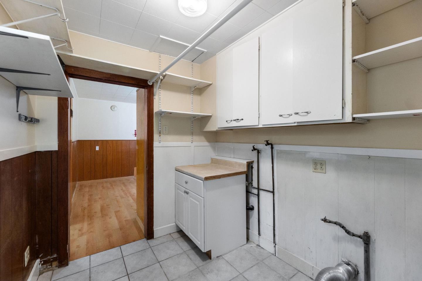 Detail Gallery Image 38 of 57 For 1239 Brunswick St, Daly City,  CA 94014 - 4 Beds | 2 Baths