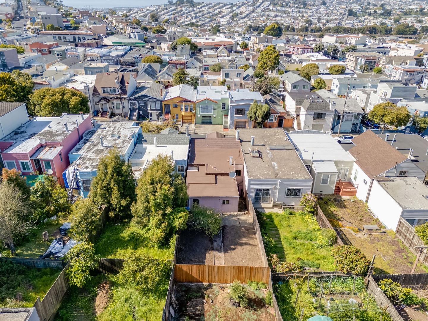 Detail Gallery Image 40 of 57 For 1239 Brunswick St, Daly City,  CA 94014 - 4 Beds | 2 Baths