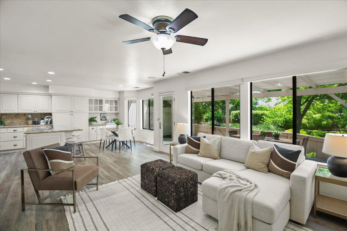 Detail Gallery Image 15 of 44 For 7946 Caledonia Dr, San Jose,  CA 95135 - 2 Beds | 2 Baths
