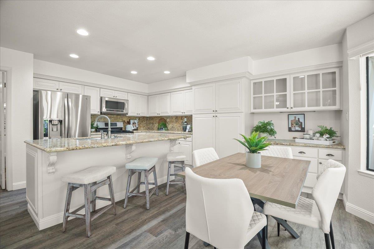 Detail Gallery Image 18 of 44 For 7946 Caledonia Dr, San Jose,  CA 95135 - 2 Beds | 2 Baths