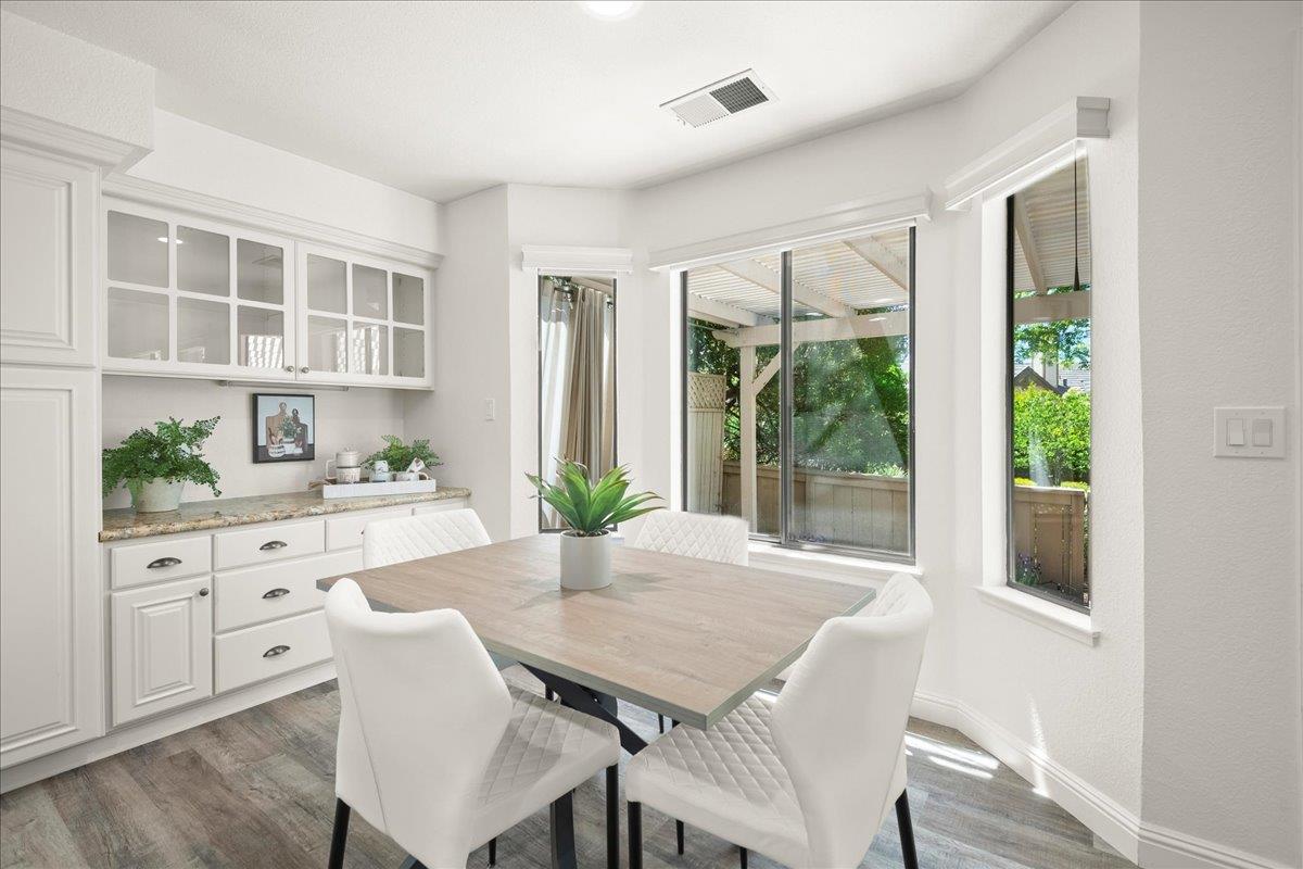 Detail Gallery Image 19 of 44 For 7946 Caledonia Dr, San Jose,  CA 95135 - 2 Beds | 2 Baths