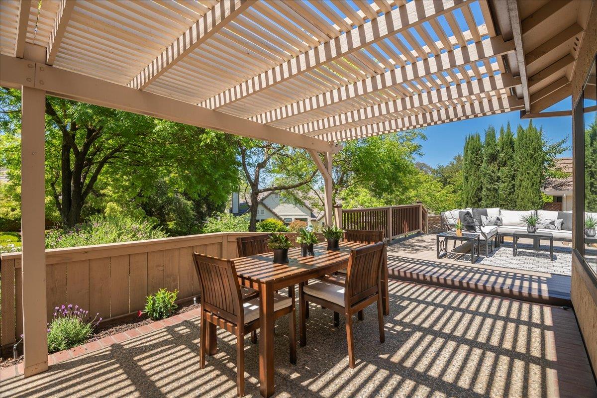 Detail Gallery Image 37 of 44 For 7946 Caledonia Dr, San Jose,  CA 95135 - 2 Beds | 2 Baths