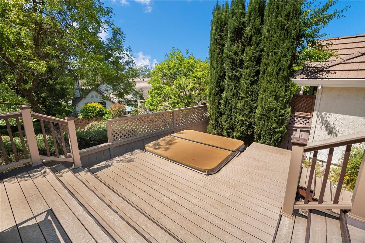 Detail Gallery Image 42 of 44 For 7946 Caledonia Dr, San Jose,  CA 95135 - 2 Beds | 2 Baths