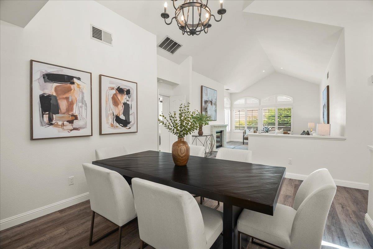Detail Gallery Image 7 of 44 For 7946 Caledonia Dr, San Jose,  CA 95135 - 2 Beds | 2 Baths