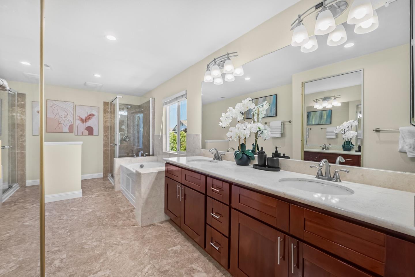 Detail Gallery Image 34 of 51 For 3241 Simberlan Dr, San Jose,  CA 95148 - 4 Beds | 3 Baths