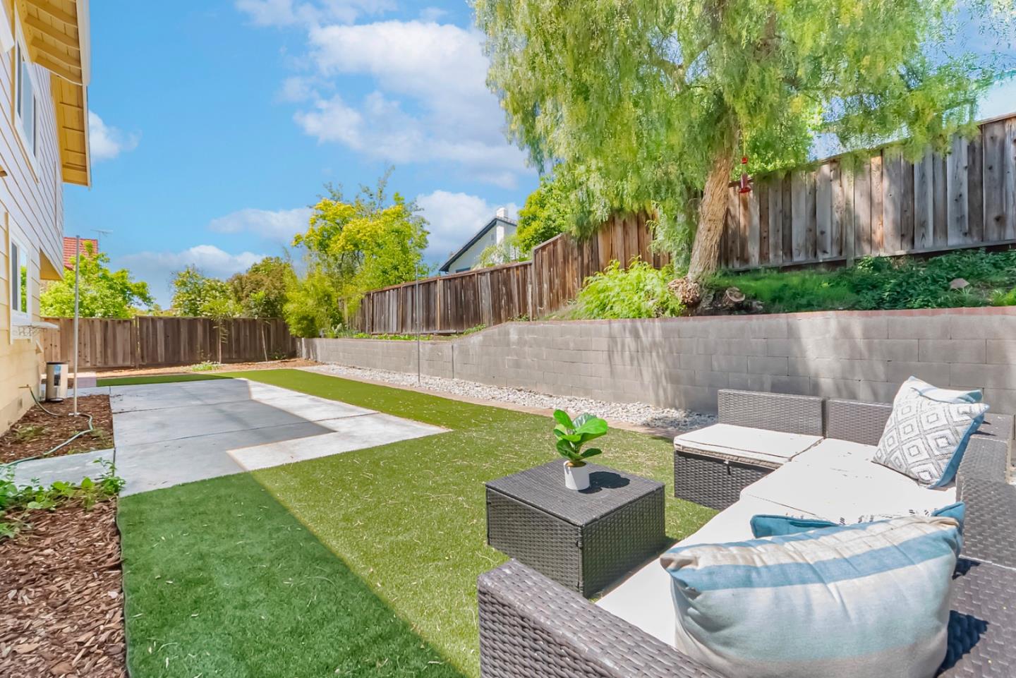 Detail Gallery Image 47 of 51 For 3241 Simberlan Dr, San Jose,  CA 95148 - 4 Beds | 3 Baths