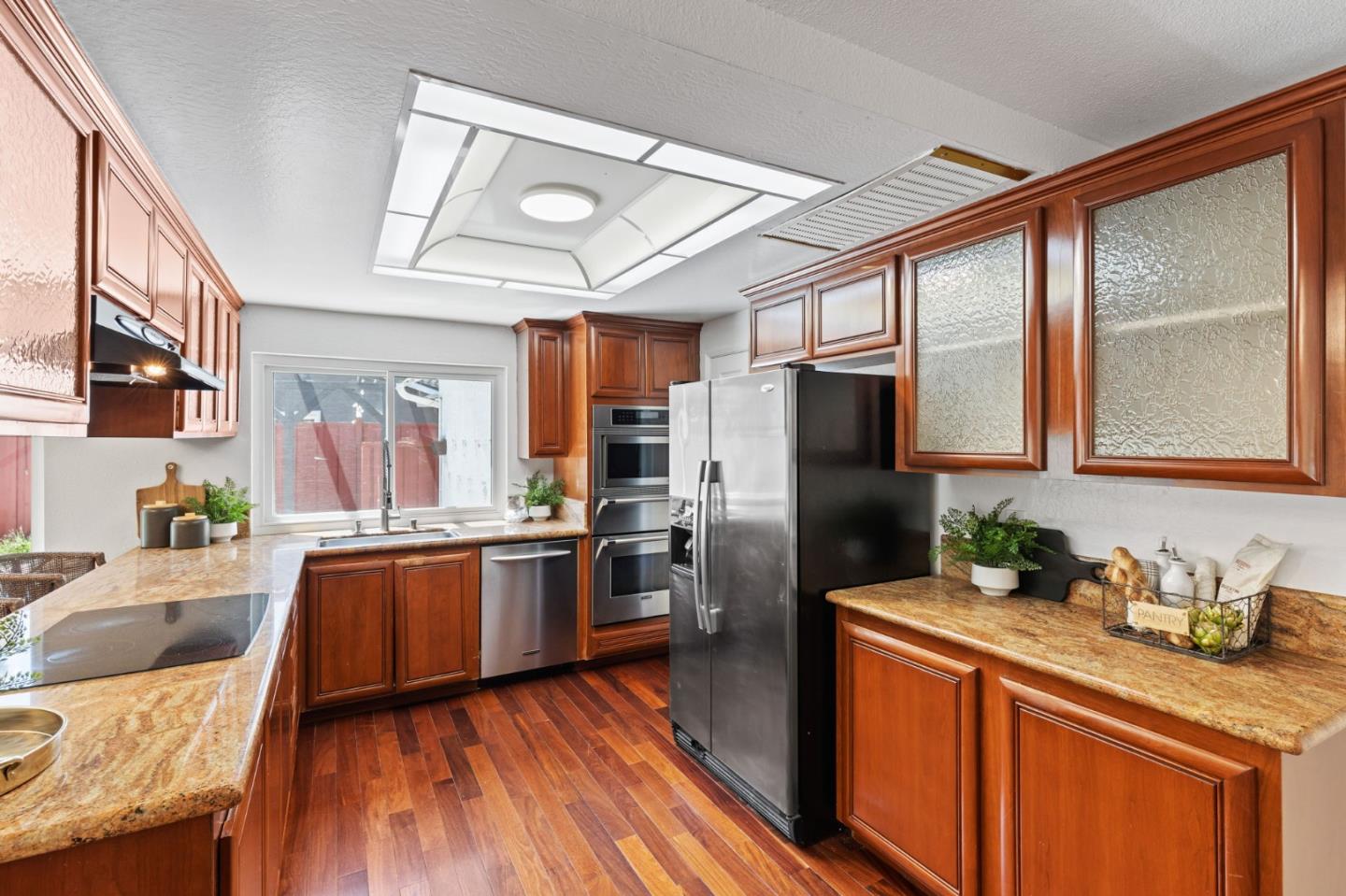 Detail Gallery Image 14 of 37 For 3157 Valmaine Ct, San Jose,  CA 95135 - 4 Beds | 2 Baths