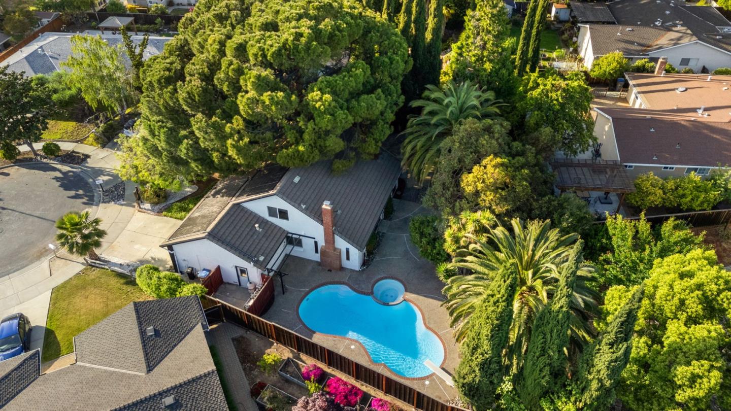 Detail Gallery Image 33 of 37 For 3157 Valmaine Ct, San Jose,  CA 95135 - 4 Beds | 2 Baths