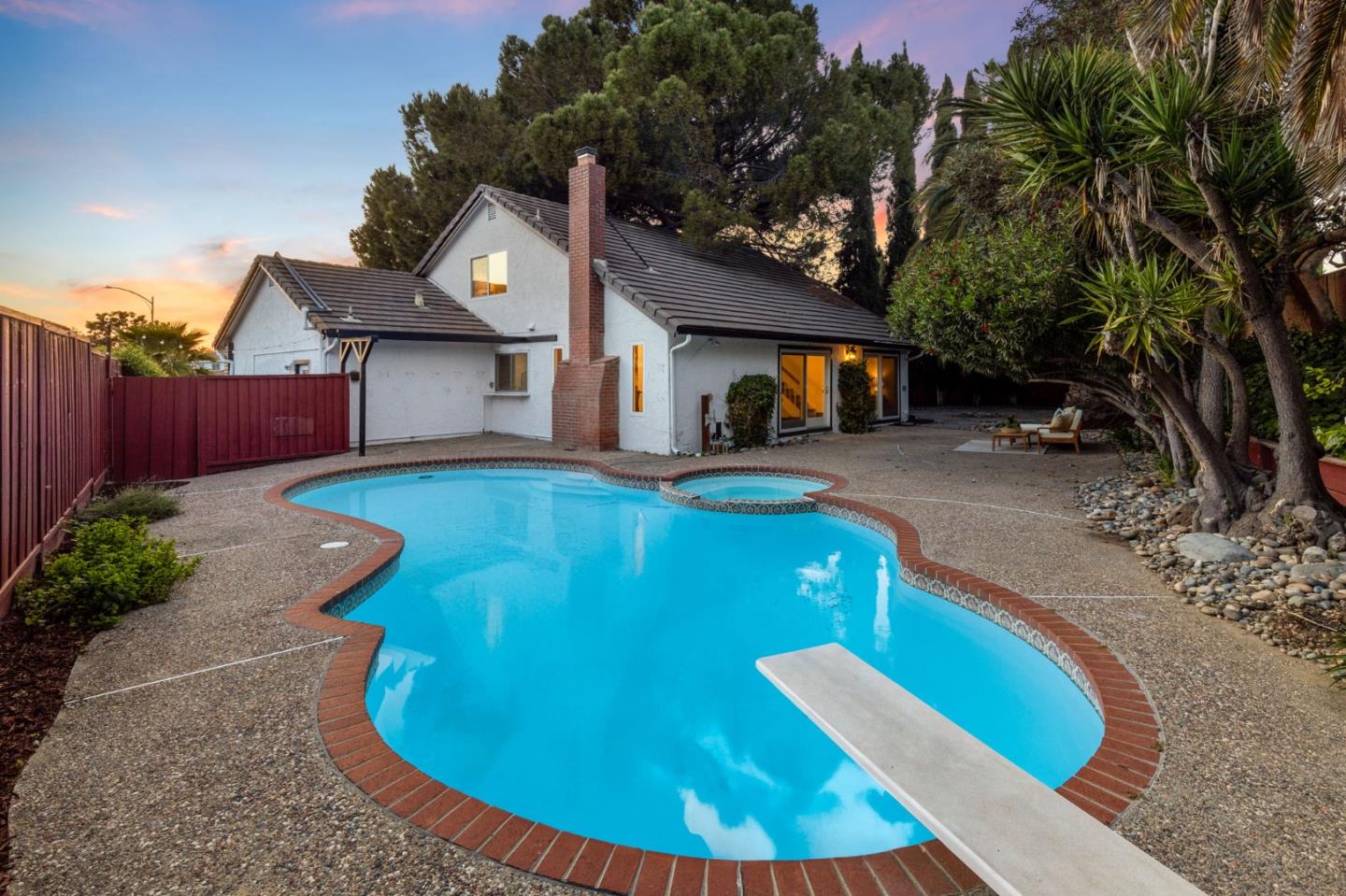 Detail Gallery Image 4 of 37 For 3157 Valmaine Ct, San Jose,  CA 95135 - 4 Beds | 2 Baths