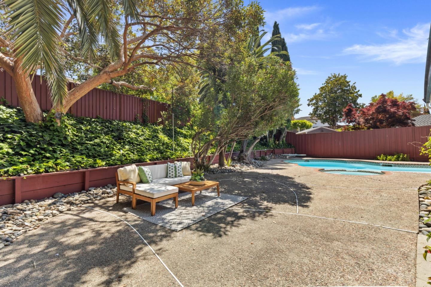 Detail Gallery Image 5 of 37 For 3157 Valmaine Ct, San Jose,  CA 95135 - 4 Beds | 2 Baths