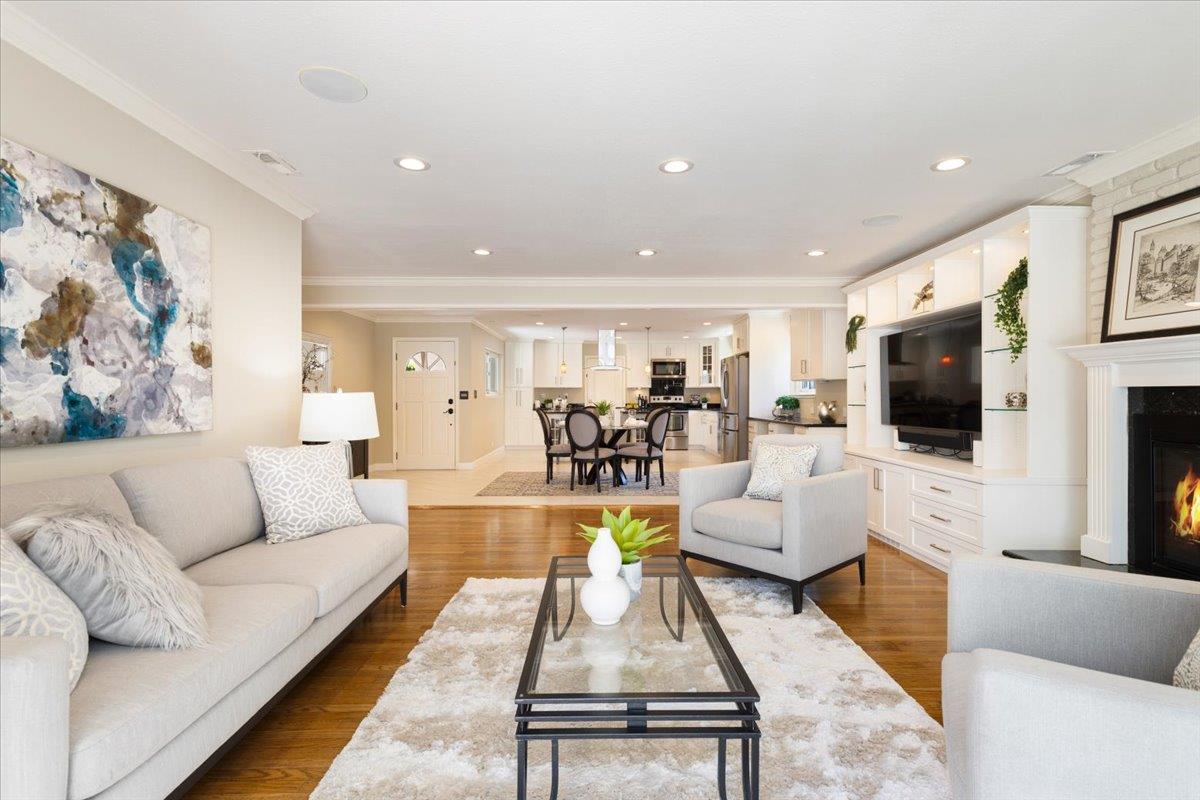 Detail Gallery Image 14 of 27 For 2479 Aram Ave, San Jose,  CA 95128 - 3 Beds | 2 Baths