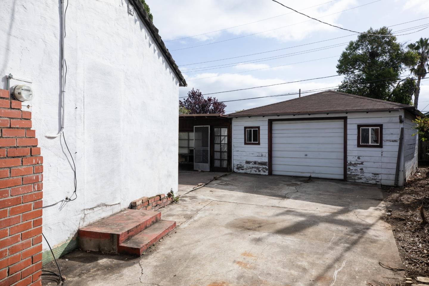 Detail Gallery Image 4 of 13 For 824 Jones Way, Campbell,  CA 95008 - 2 Beds | 2 Baths