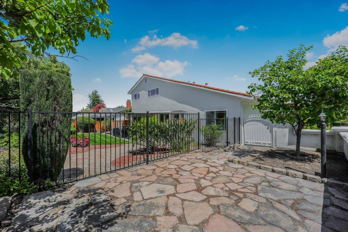 Detail Gallery Image 76 of 76 For 6071 Vilmar Ave, San Jose,  CA 95120 - 4 Beds | 2/1 Baths