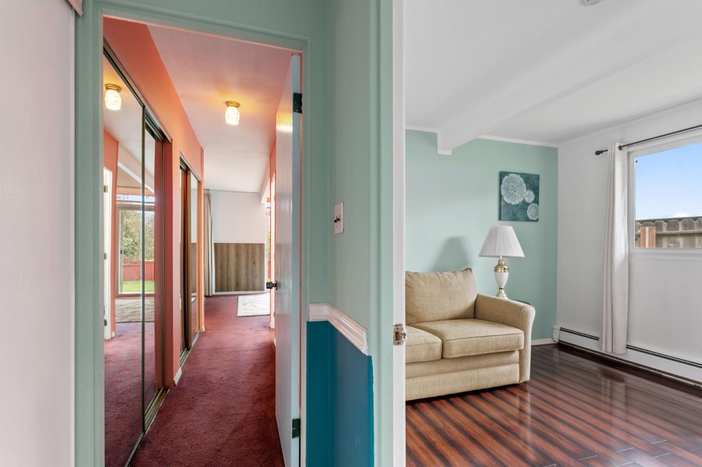 Detail Gallery Image 20 of 41 For 1708 Yorktown Rd, San Mateo,  CA 94402 - 4 Beds | 2 Baths
