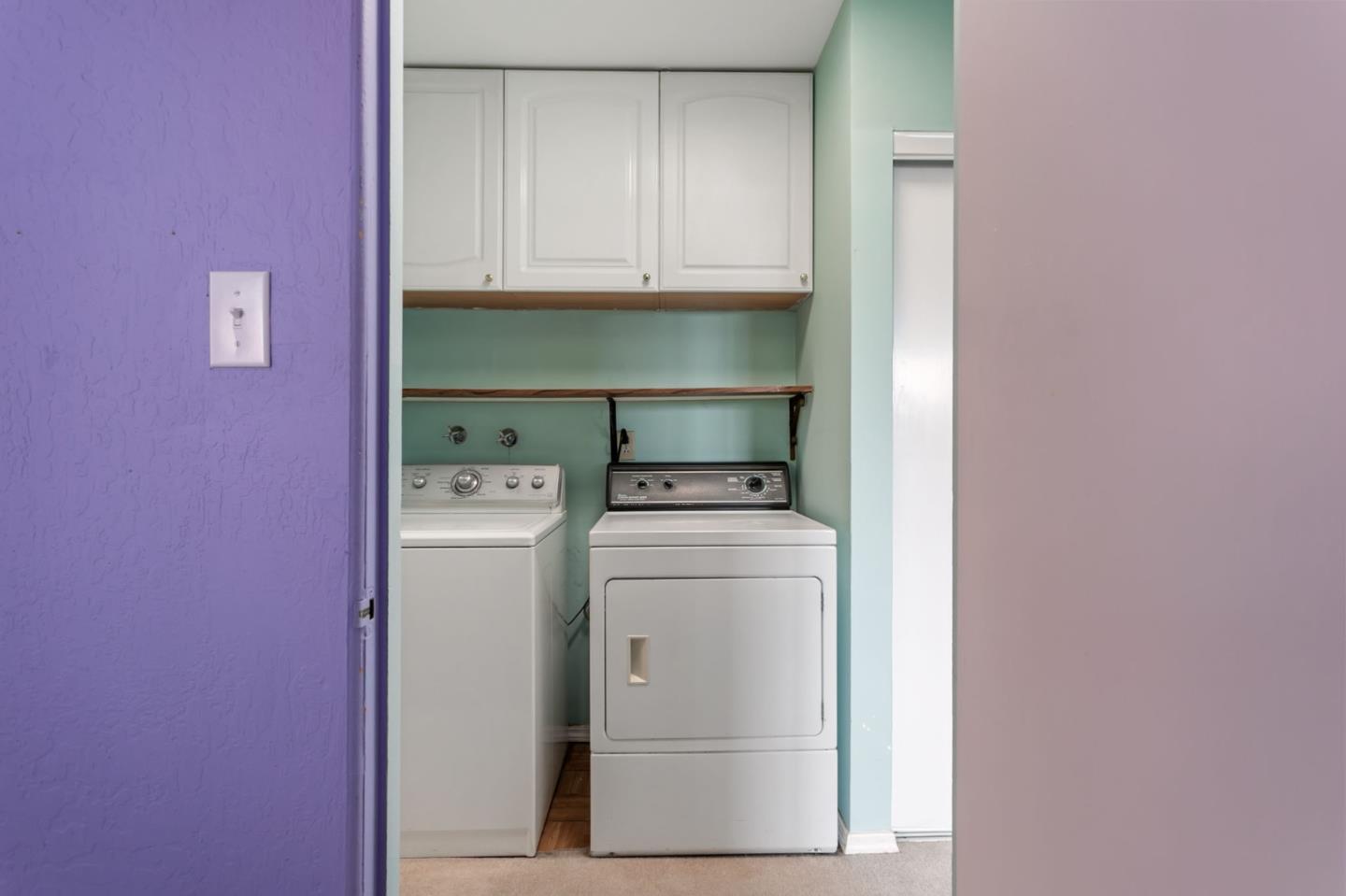 Detail Gallery Image 29 of 41 For 1708 Yorktown Rd, San Mateo,  CA 94402 - 4 Beds | 2 Baths
