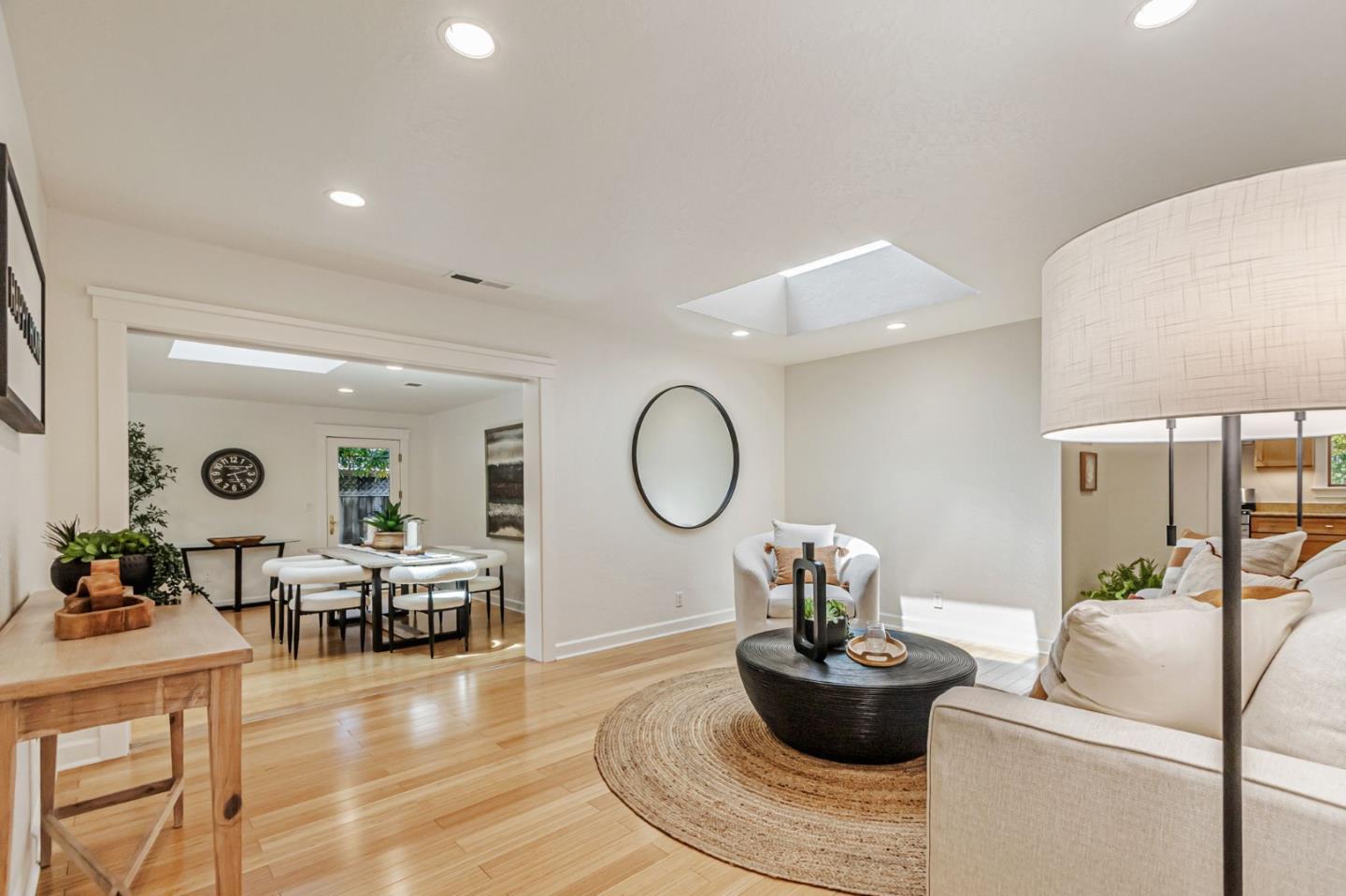 Detail Gallery Image 17 of 50 For 2500 Lost Oaks Dr, San Jose,  CA 95124 - 3 Beds | 2 Baths