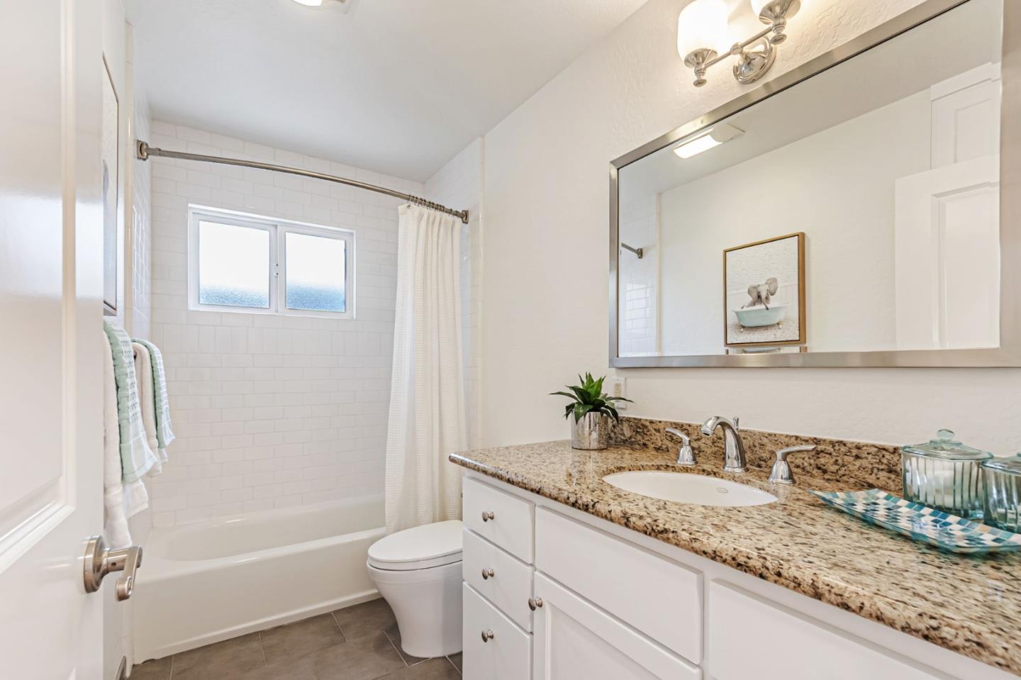 Detail Gallery Image 30 of 50 For 2500 Lost Oaks Dr, San Jose,  CA 95124 - 3 Beds | 2 Baths
