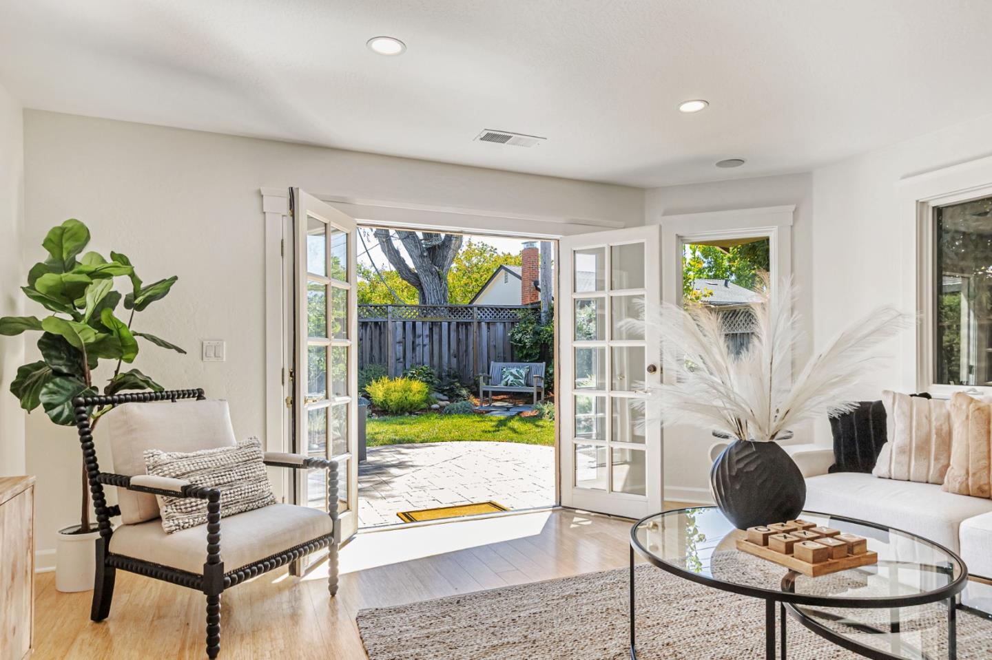 Detail Gallery Image 41 of 50 For 2500 Lost Oaks Dr, San Jose,  CA 95124 - 3 Beds | 2 Baths